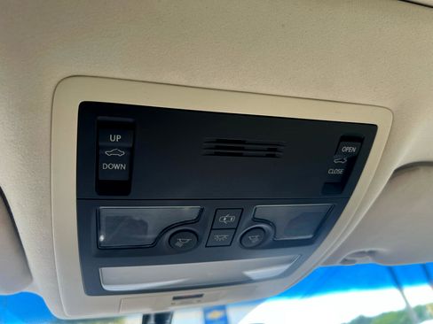 Used 2016 Lexus GS 200t image 48