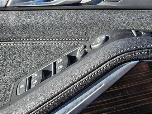 Used 2021 BMW X5 xDrive40i w/ M Sport Package image 8