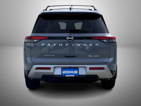 Used 2023 Nissan Pathfinder SL AWD/4WD image 6