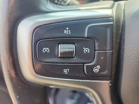 Used 2019 Chevrolet Silverado 1500 LTZ AWD/4WD image 16