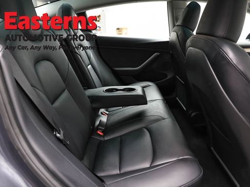 Used 2023 Tesla Model 3 Standard Range image 18
