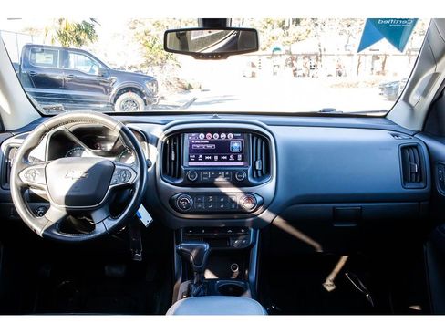 Used 2018 Chevrolet Colorado Z71 image 13