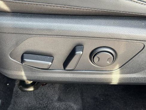 Certified 2025 Kia Sportage SX Prestige image 21