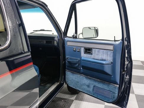 Used 1986 Chevrolet Blazer image 19