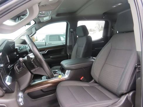 Used 2024 GMC Sierra 1500 Elevation w/ Preferred Package AWD/4WD image 19