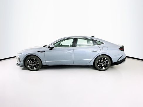 Used 2024 Hyundai Sonata SEL FWD image 4