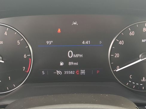 Used 2023 Buick Envision Preferred AWD/4WD image 11