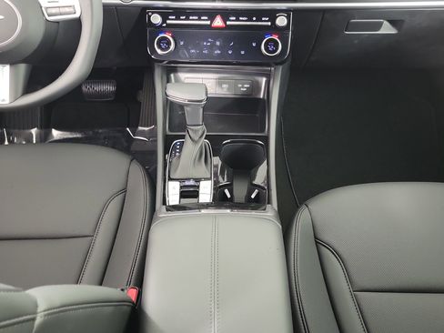 New 2025 Hyundai Santa Cruz SEL image 10