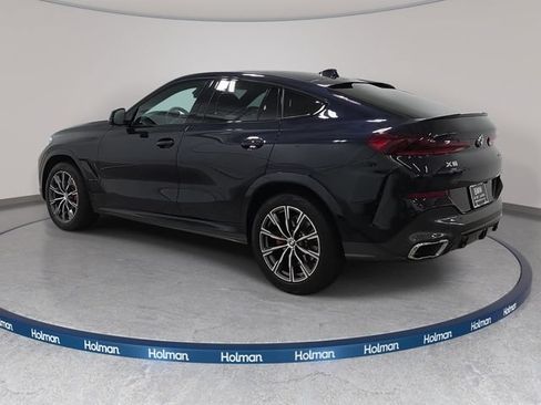 Used 2022 BMW X6 xDrive40i w/ M Sport Package AWD/4WD image 8