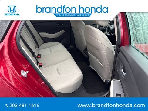 Certified 2025 Honda Accord SE image 25