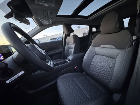 New 2026 Nissan Kicks SV w/ SV Premium Package image 11