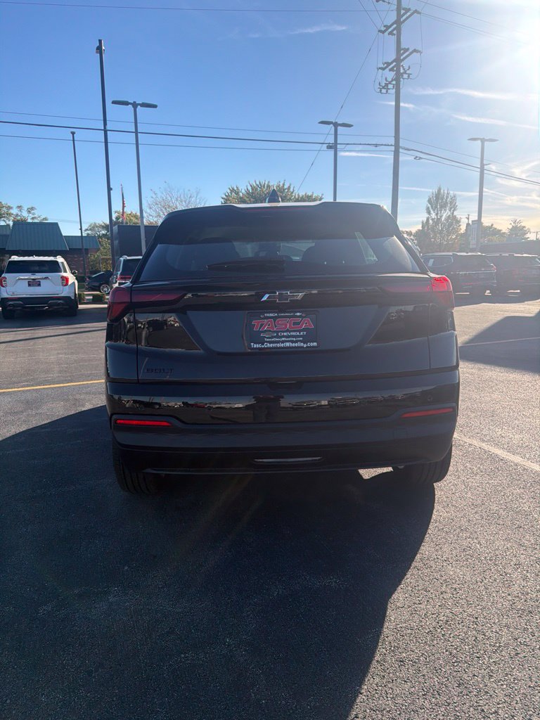 New 2027 Chevrolet Bolt LT FWD image 5