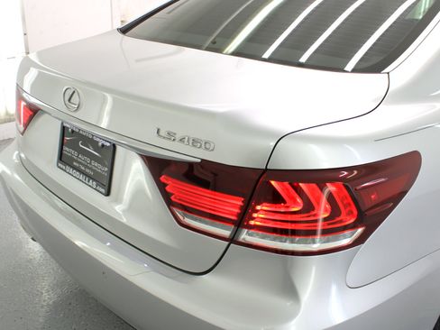 Used 2016 Lexus LS 460 image 19