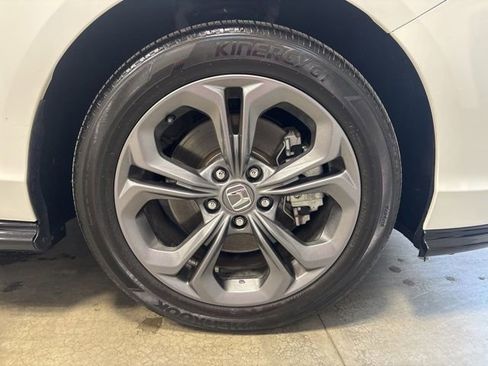 Certified 2024 Honda Accord EX-L image 11