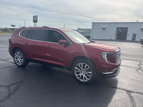 Used 2025 GMC Acadia Denali w/ Super Cruise Package FWD image 8