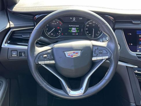Certified 2024 Cadillac XT6 Luxury image 14