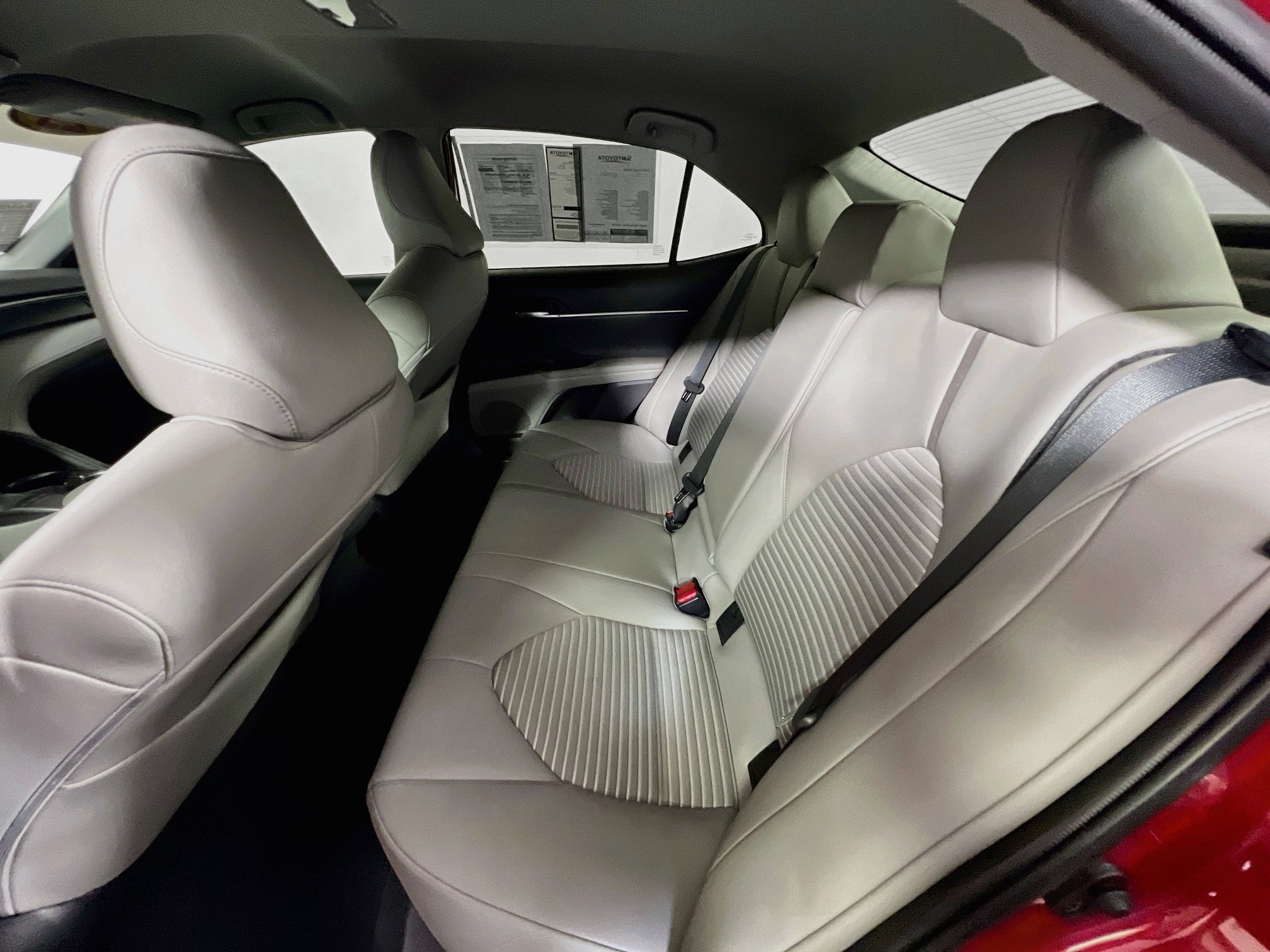 Used 2023 Toyota Camry SE FWD image 27