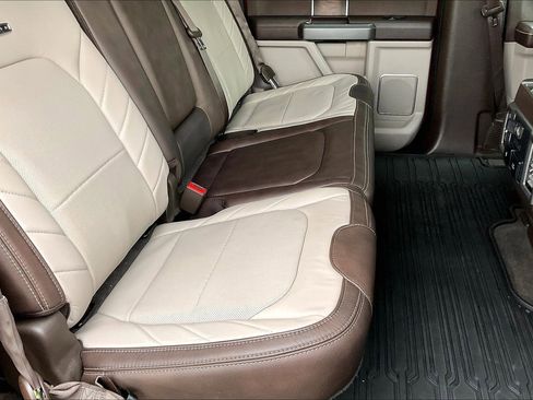 Used 2019 Ford F150 Limited w/ Trailer Tow Package image 18