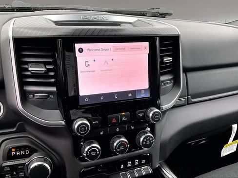 New 2026 RAM 1500 Big Horn AWD/4WD image 6
