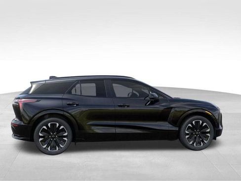 New 2025 Chevrolet Blazer EV RS RWD image 10