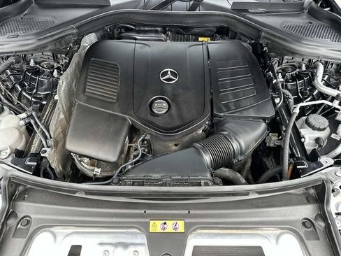 Certified 2023 Mercedes-Benz GLC 300 4MATIC image 10