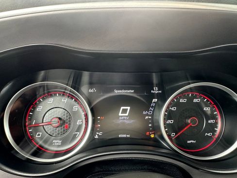 Used 2022 Dodge Charger SXT image 36
