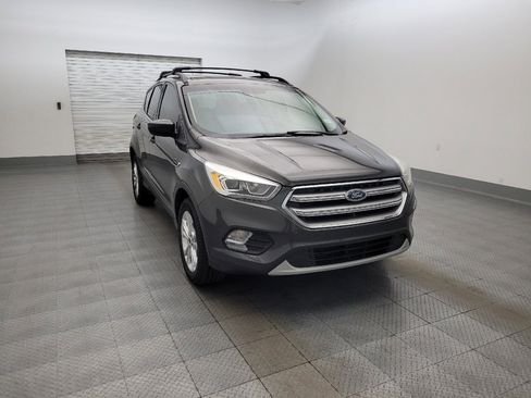 Used 2017 Ford Escape SE w/ SE Leather Comfort Package FWD image 13