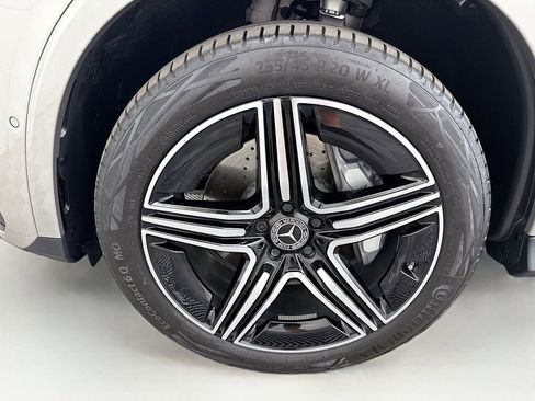 Used 2024 Mercedes-Benz GLC 300 GLC 300 image 29