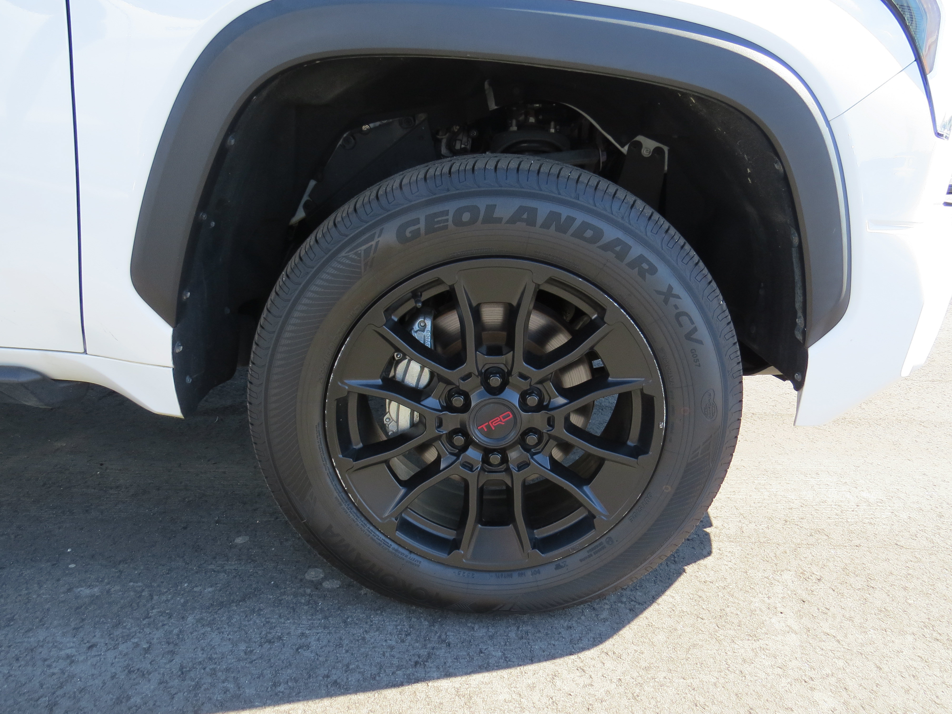 Used 2023 Toyota Tundra SR5 w/ SR5 Convenience Package AWD/4WD image 9
