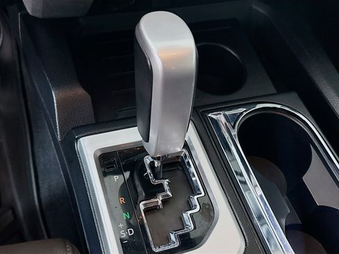 Used 2018 Toyota Tundra SR5 image 23