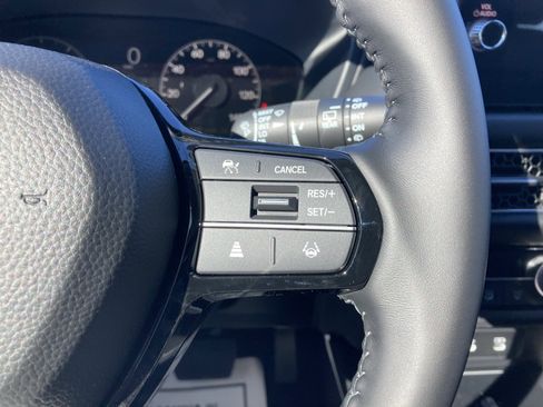 New 2026 Honda HR-V EX-L image 19