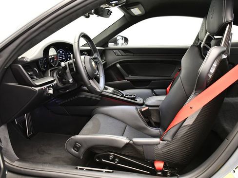 Used 2024 Porsche 911 GT3 image 5