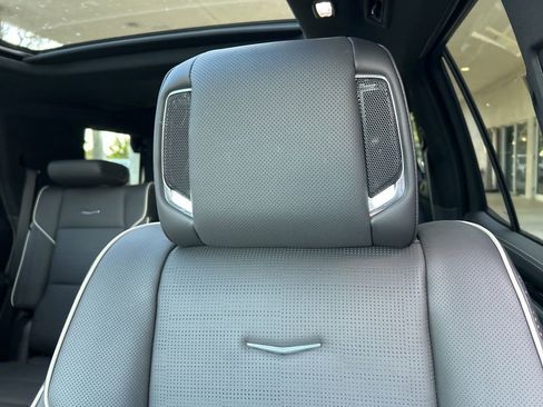 Used 2026 Cadillac Escalade Sport image 20