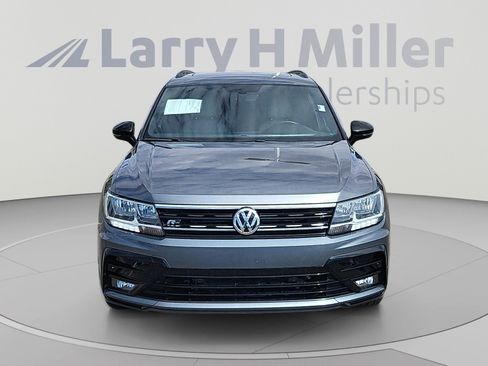 Used 2019 Volkswagen Tiguan SEL R-Line AWD/4WD image 25