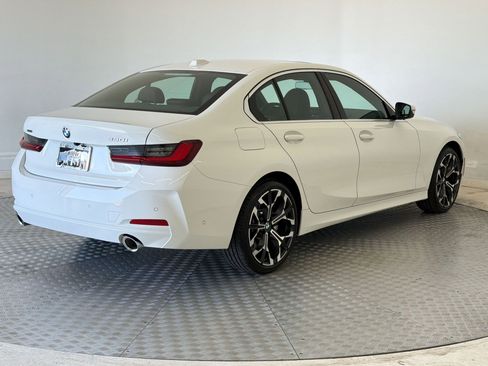 Used 2025 BMW 330i xDrive Sedan w/ Convenience Package AWD/4WD image 9