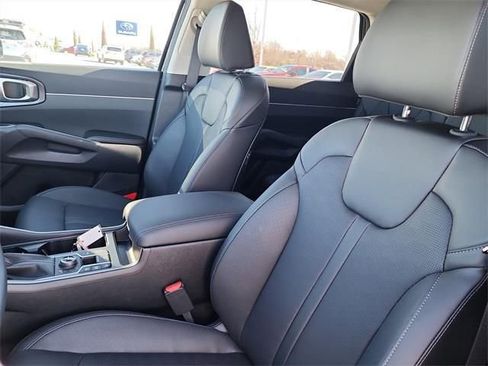 New 2026 Kia Sorento S image 14