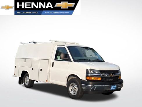 New 2026 Chevrolet Express 3500 w/ Power Convenience Package RWD image 1