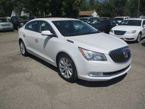 Used 2015 Buick LaCrosse Leather image 1