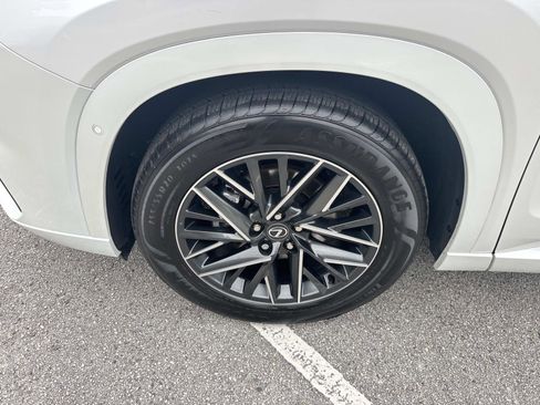 Certified 2025 Lexus TX 350 AWD w/ Technology Package image 10