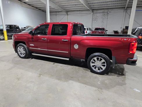 Used 2018 Chevrolet Silverado 1500 High Country image 8