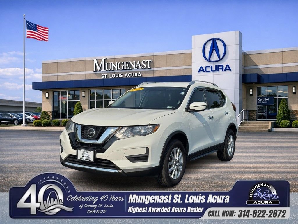 Used 2020 Nissan Rogue SV AWD/4WD image 1