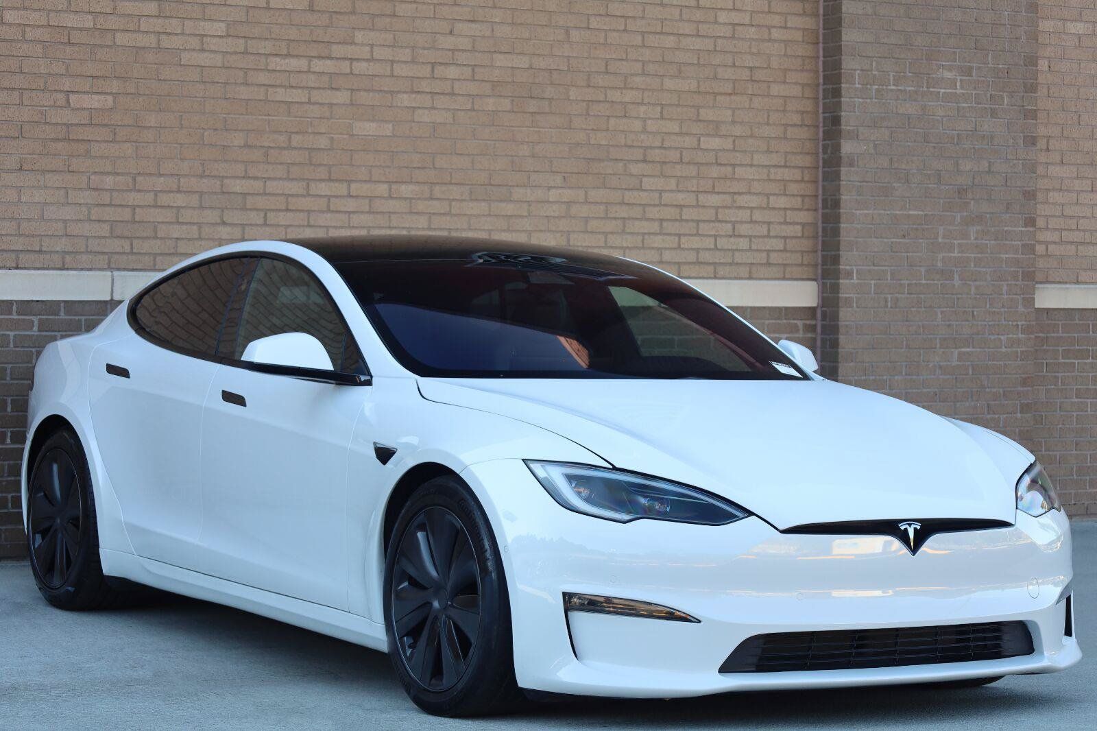 Used 2022 Tesla Model S AWD/4WD image 7