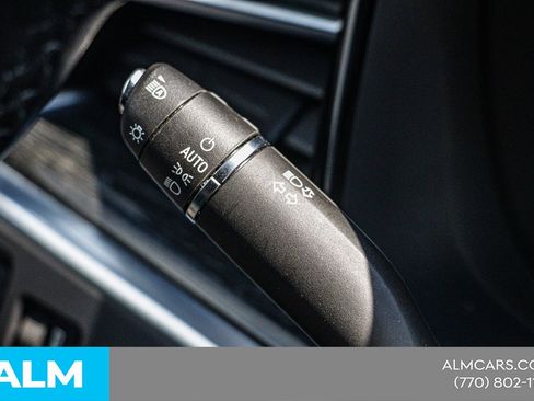 Used 2022 Cadillac XT5 Premium Luxury image 33