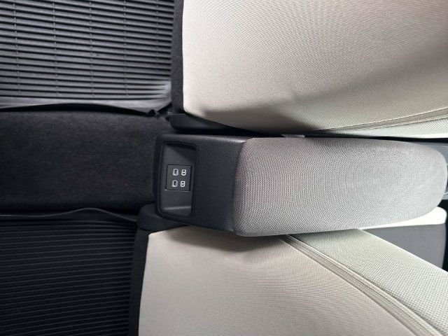 Used 2024 Toyota Corolla LE FWD image 14
