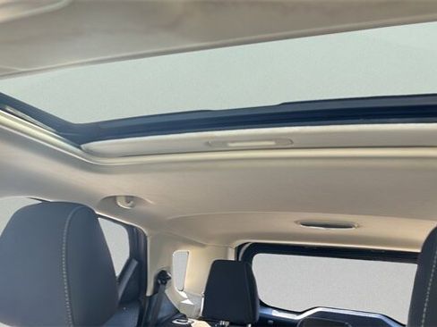 Certified 2020 Ford EcoSport SE w/ SE Convenience Package image 14