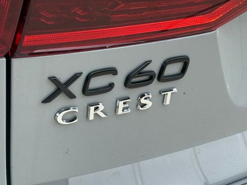 New 2026 Volvo XC60 B5 Ultra w/ Protection Package Premier AWD/4WD image 9