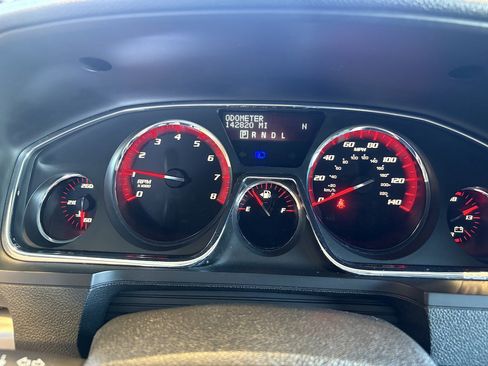 Used 2016 GMC Acadia SLE AWD/4WD image 14