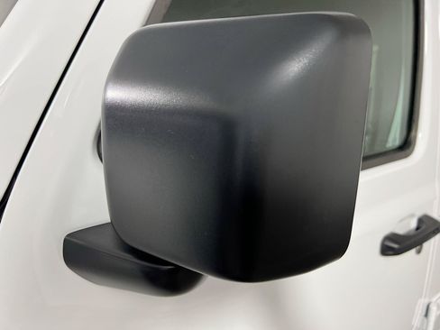 Used 2026 Jeep Wrangler Unlimited Sport AWD/4WD image 13