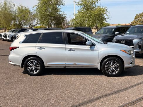 Used 2018 INFINITI QX60 Luxe AWD/4WD image 7