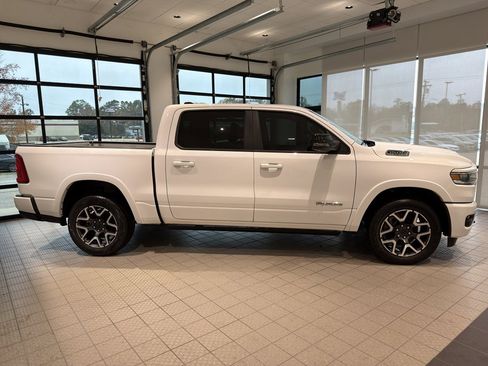 Used 2025 RAM 1500 Laramie w/ Laramie Southwest Edition image 5